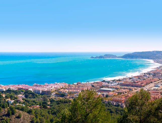 Baia di Jávea, costa mediterranea della Spagna