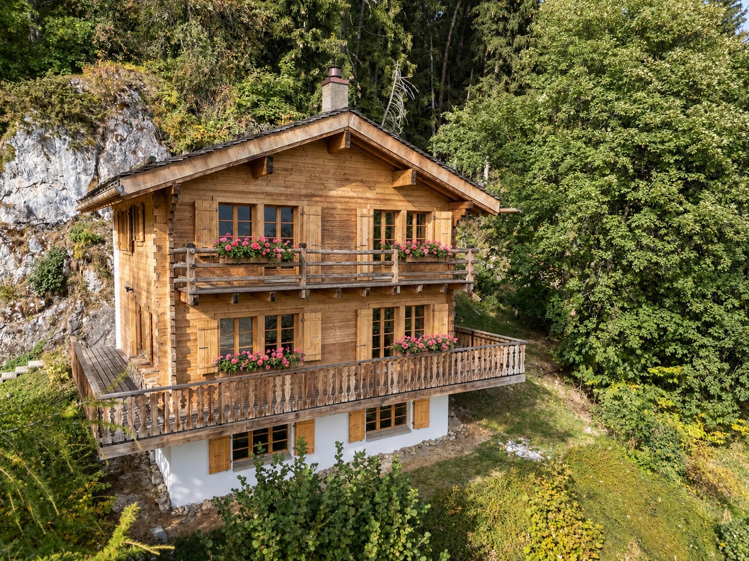 Charming Chalet with Authenticity and View - 1