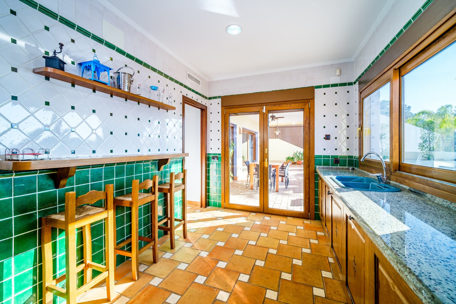 This stunning villa is located in the beautiful town of Moraira, in the province of Alicante. - 13