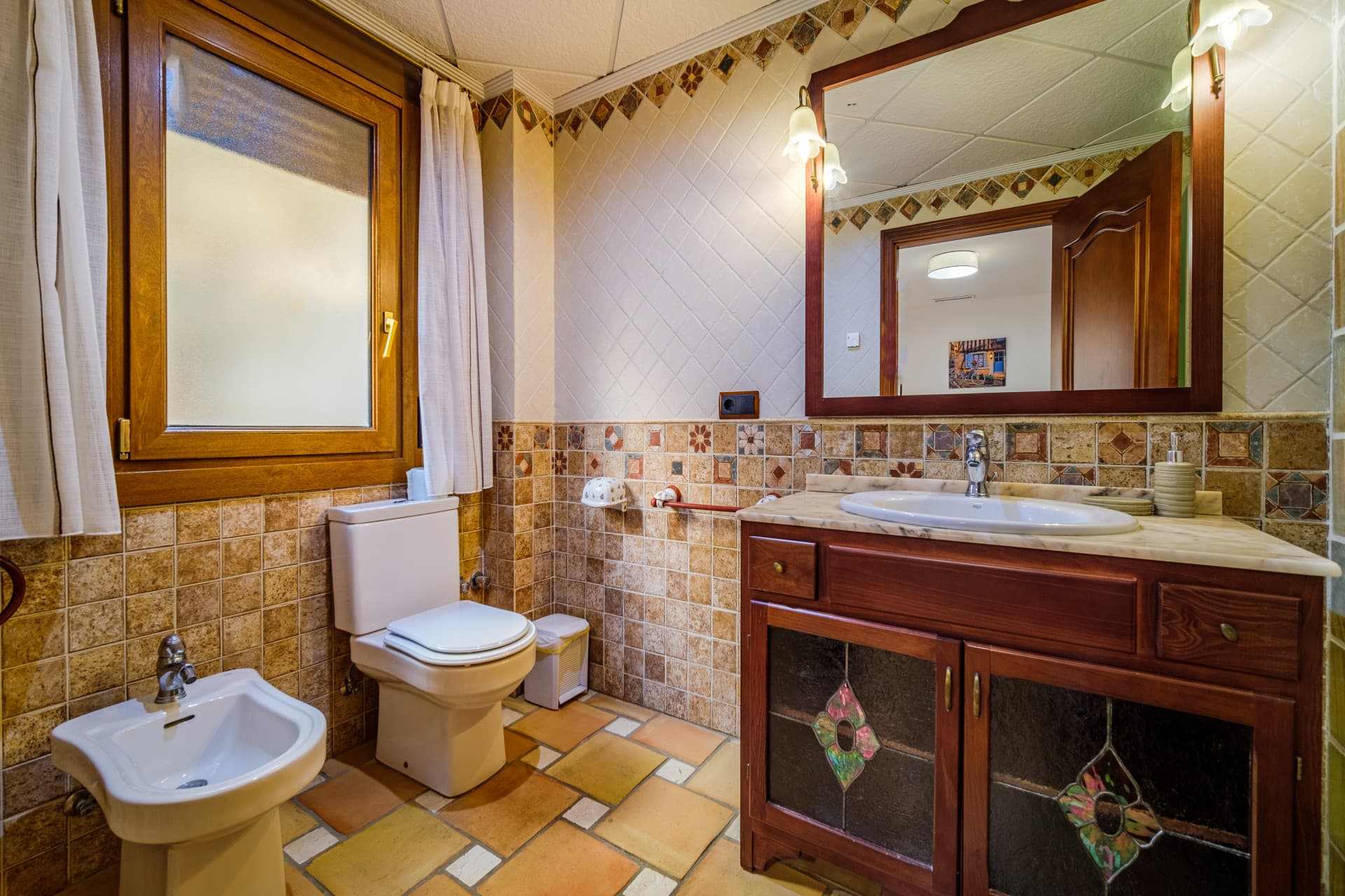 This stunning villa is located in the beautiful town of Moraira, in the province of Alicante. - 17