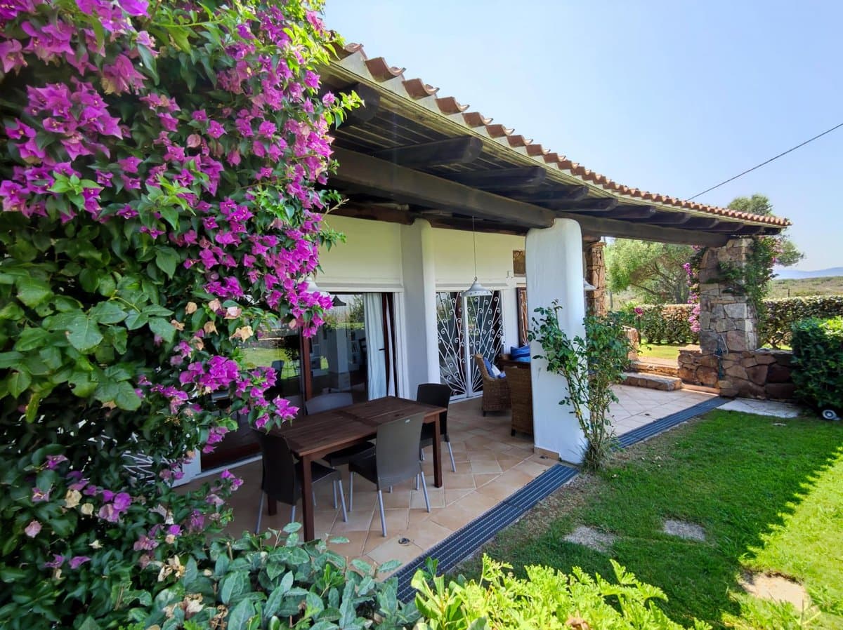 Hannah and Sophia’s Cottage - 2