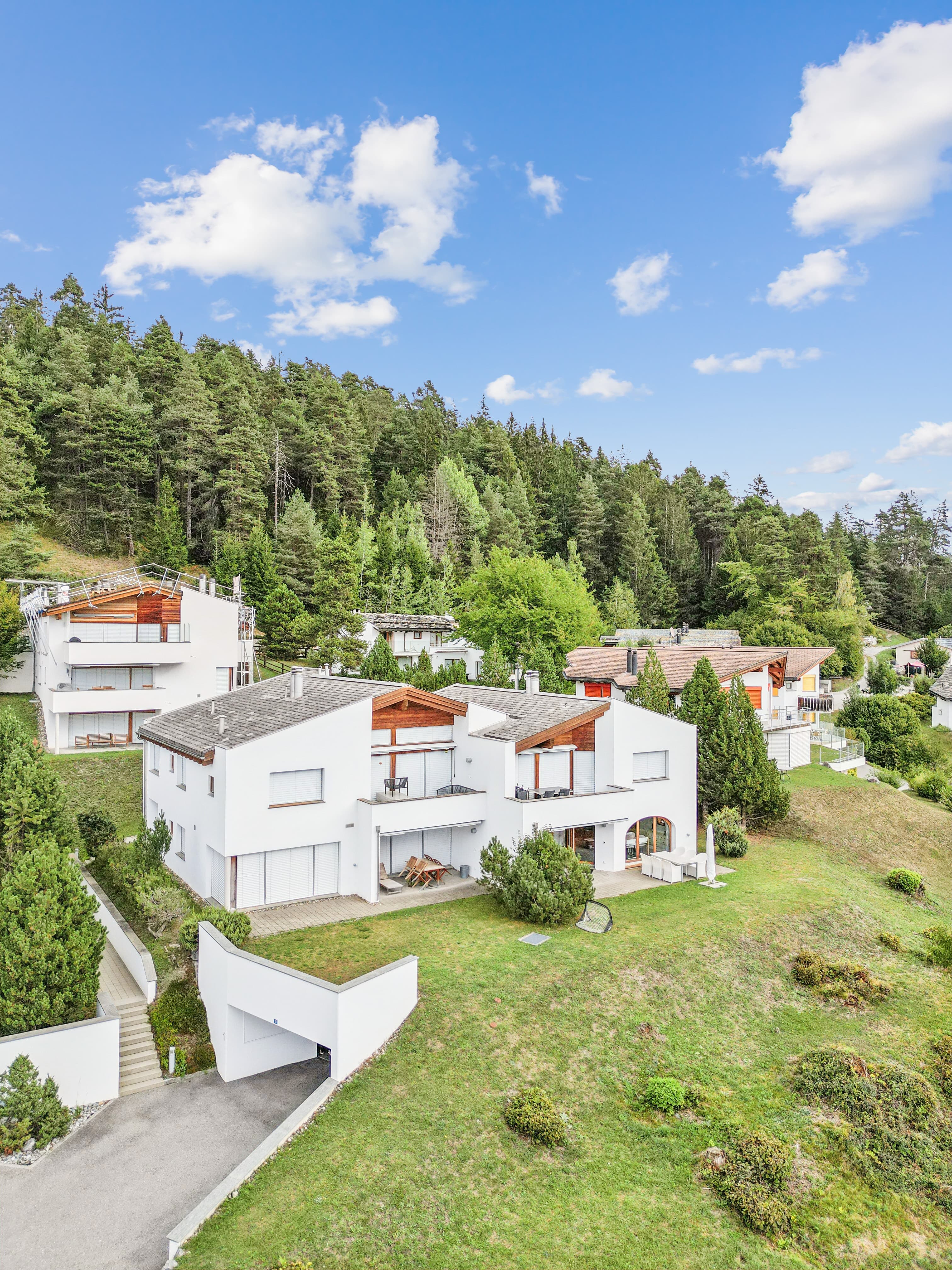 A peaceful retreat for nature lovers in Graubünden - 2