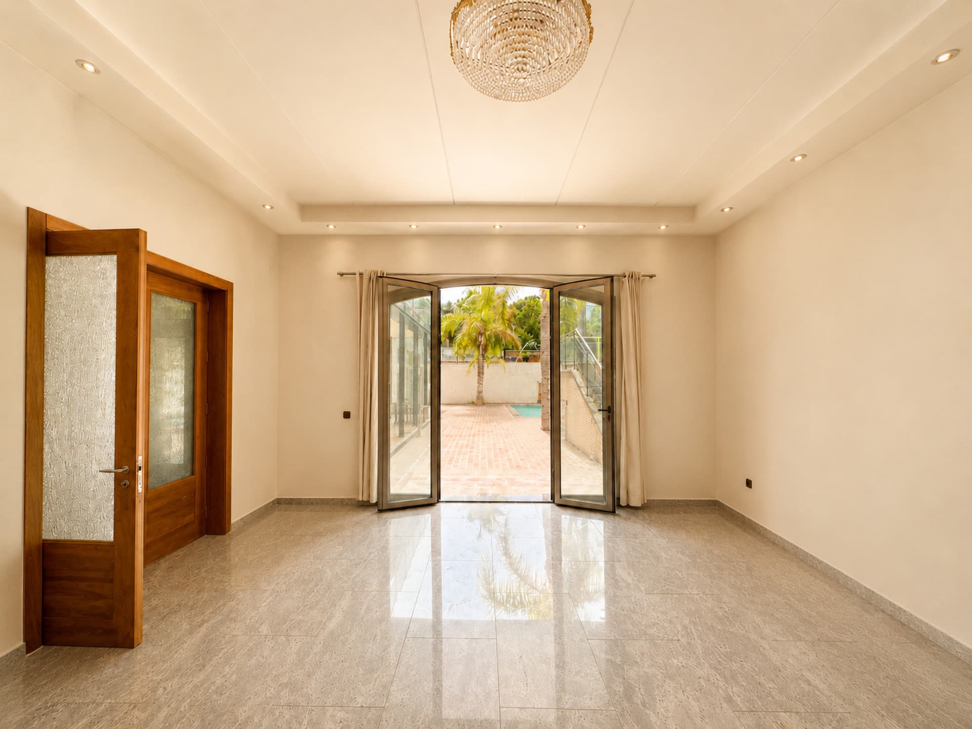 Villa en primera línea del Golf Escorpión en Torre en Conill, Bétera. - 6