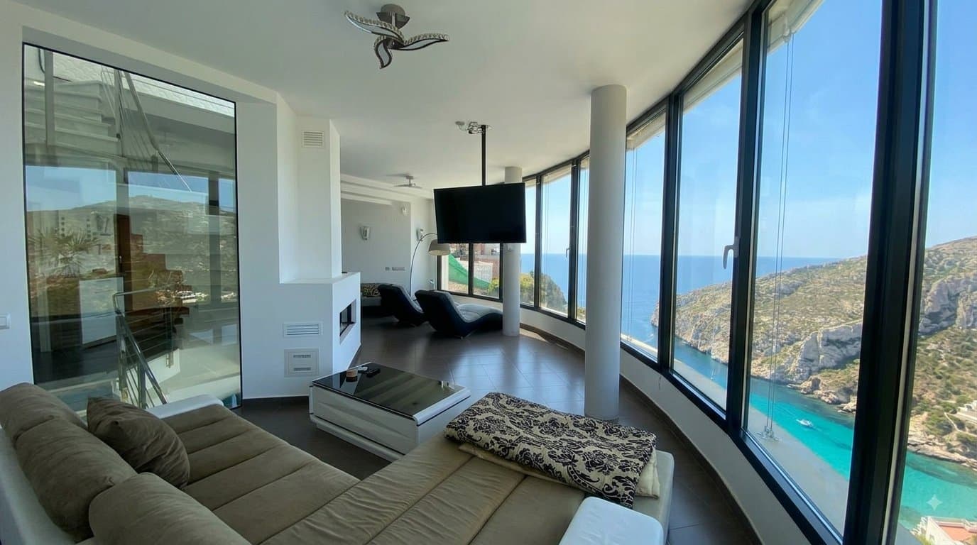 Sea-view villa in Granadella, Jávea - 3