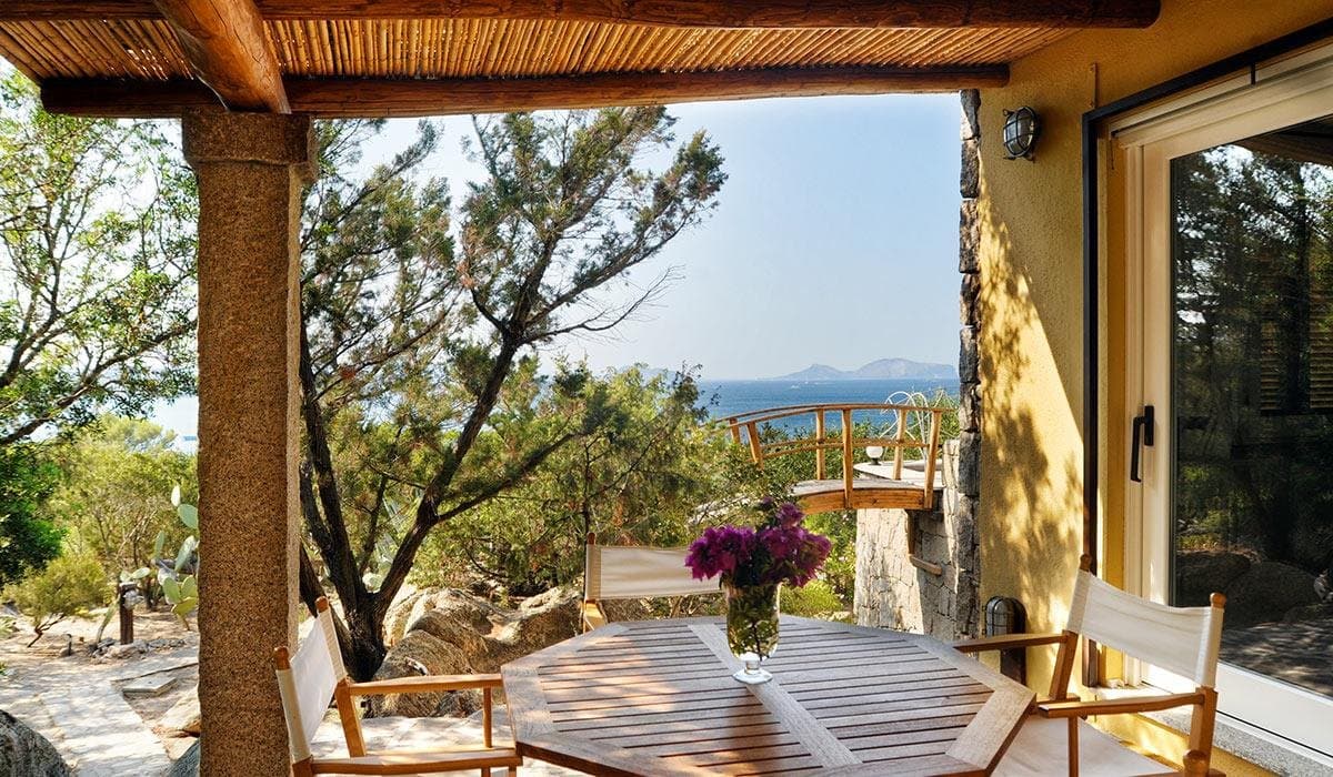 Villa Ciprea Cala Girgolu is a seafront residence nestled among granite rocks and juniper trees. - 3
