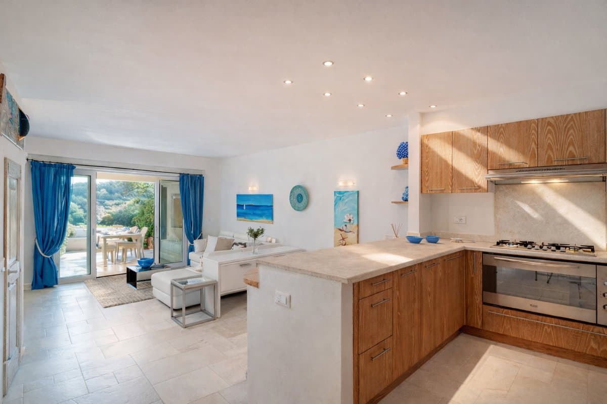 Appartamento on the Marina Trilocale Sestante is a waterfront property arranged over 2 levels. - 3