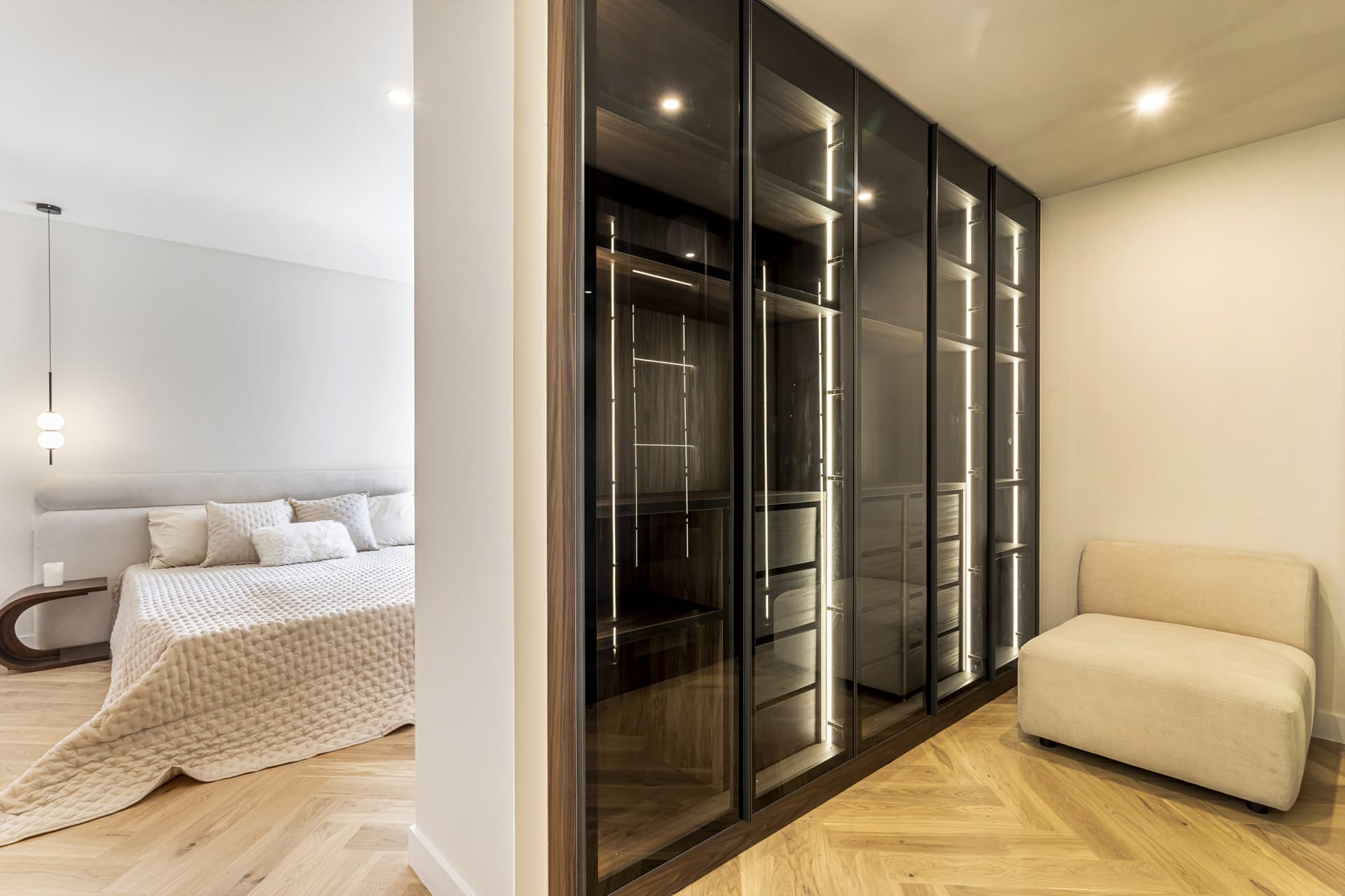 Ático recién renovado junto al Mercado de Colón, en Valencia. - 9