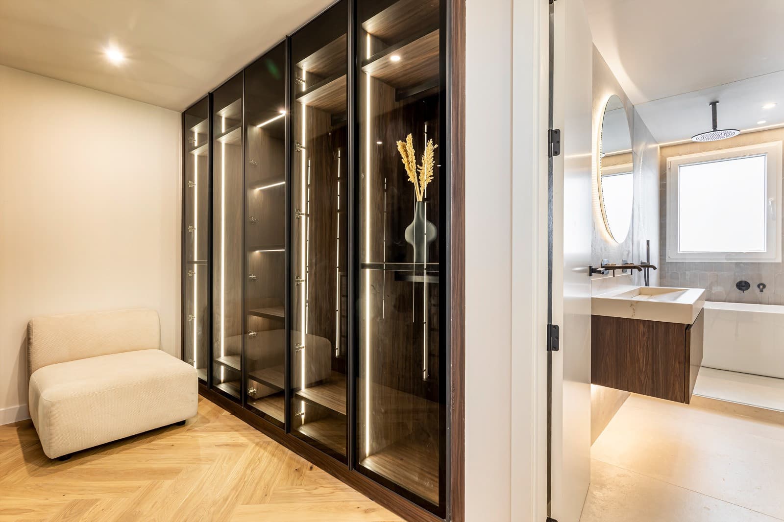 Brand new renovated penthouse next to the Colón Market in Valencia. - 4