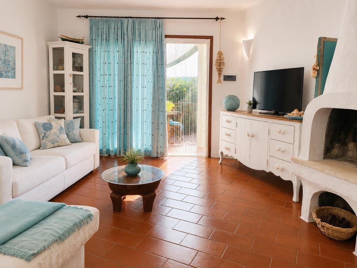 In Porto Rafael, im Norden Sardiniens, ist das Anwesen Tra Cielo e Mare Teil eines eleganten Ensembles aus wenigen Einheiten, dessen traditionelle Ziegeldächer und sanft geschwungene weiße Mauern… - 4