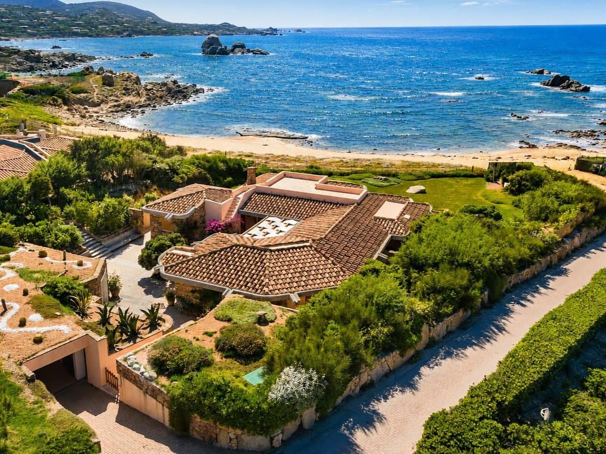 Villa Riviera