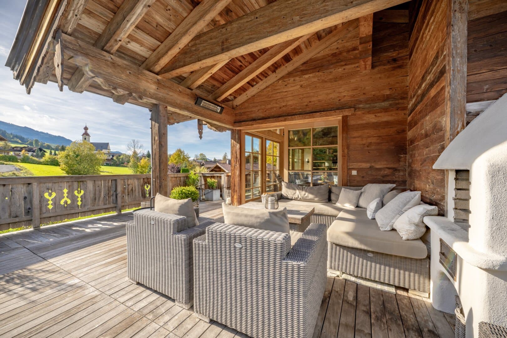 Magnificent Country House with Emperor's View - 4