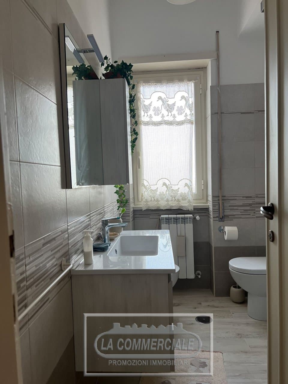 METRO BATTISTINI - PENTHOUSE FOR RENT WITH LARGE TERRACE, BASEMENT AND - 32