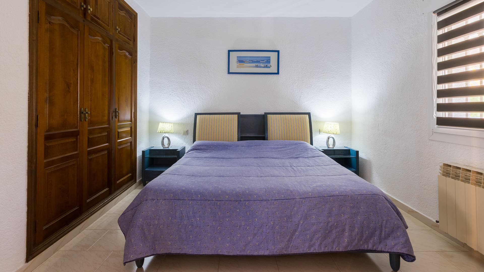 Located in Pinosol, Jávea, this villa offers a highly functional layout, complete with a private garden and swimming pool. - 9