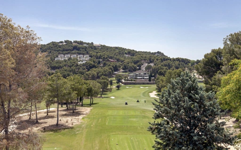 The Best European Cities for Golf Enthusiasts