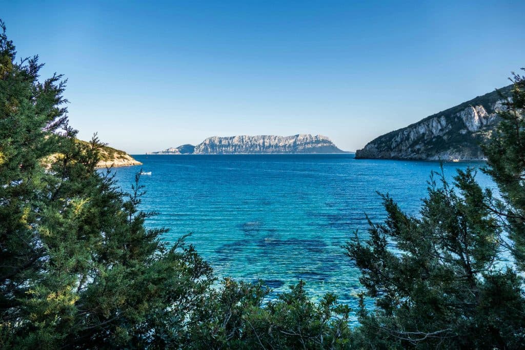 The Ultimate Guide to Sardinia’s Best Beaches and Real Estate Investment Hotspots