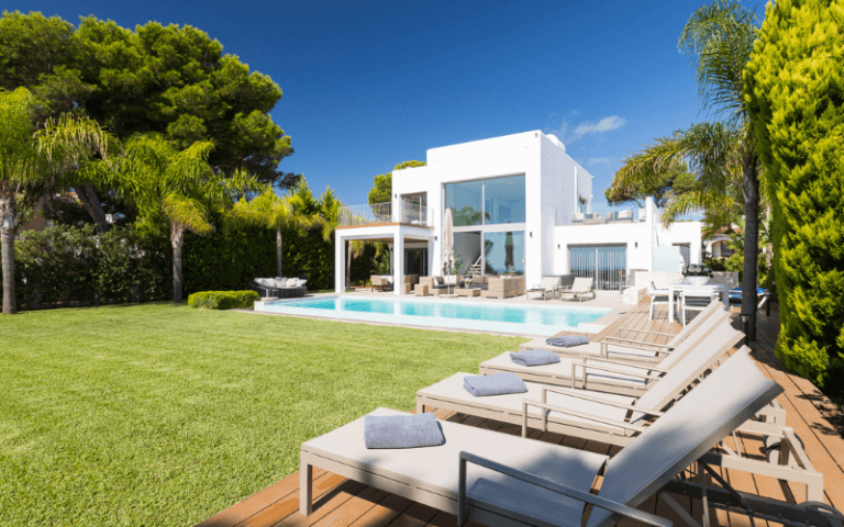 Property of the Week: Exclusive frontline villa with sea views in Jávea, Alicante